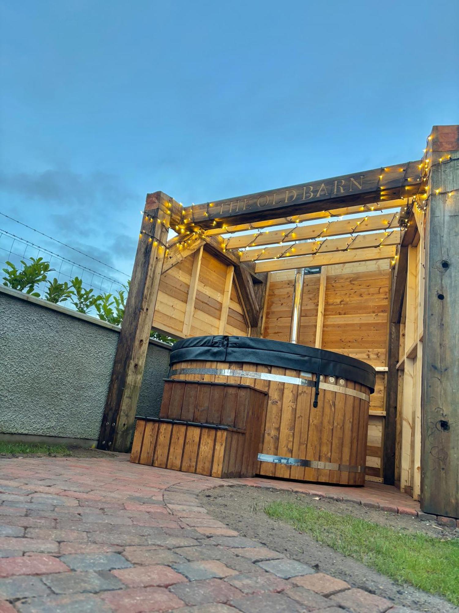 The Old Barn Vila Fivemiletown Exterior foto